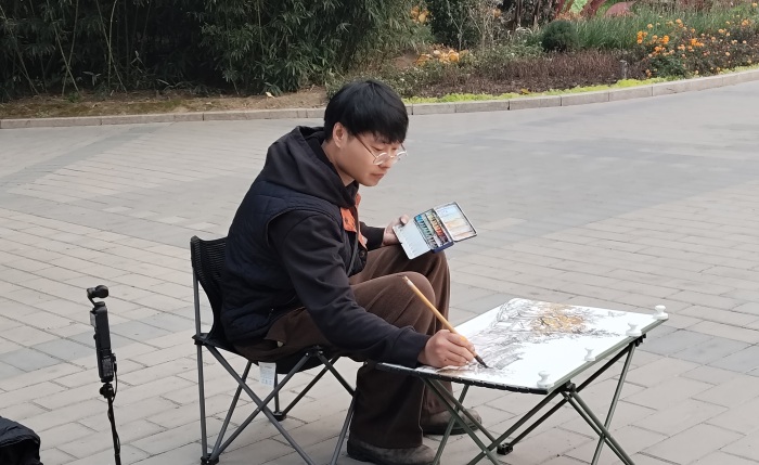 图片2.JPG